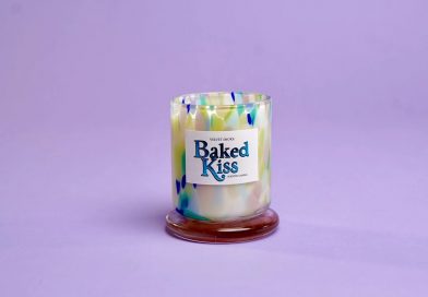 Velvet Smoke Baked Kiss Scented Candle Review